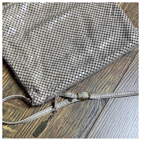 Vintage Whiting & Davis Metal Mesh Bag - Picture 3 of 10